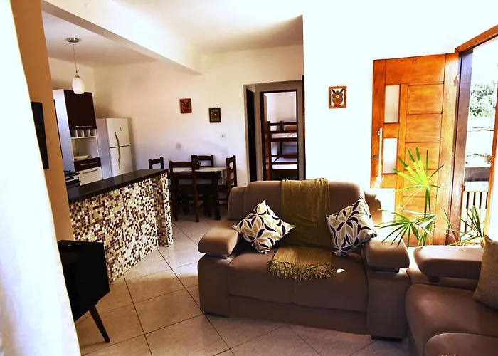 Apto Bem Equipado, Com 2 Quartos Acomoda Ate 6 Pessoas Confortavelmente Ubatuba